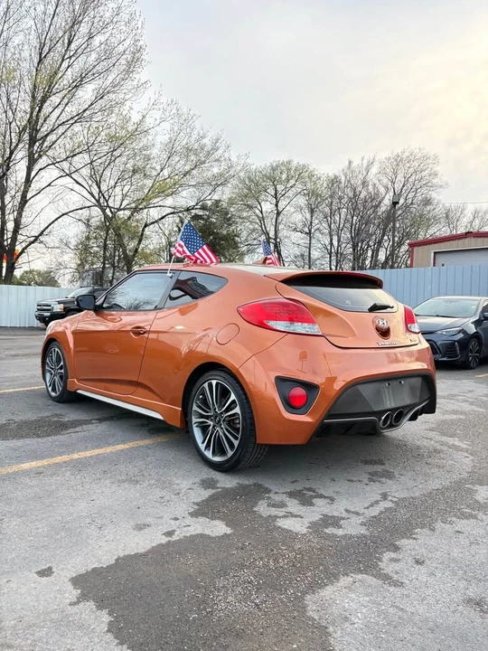 2016 Hyundai Veloster - Image 12 of 14
