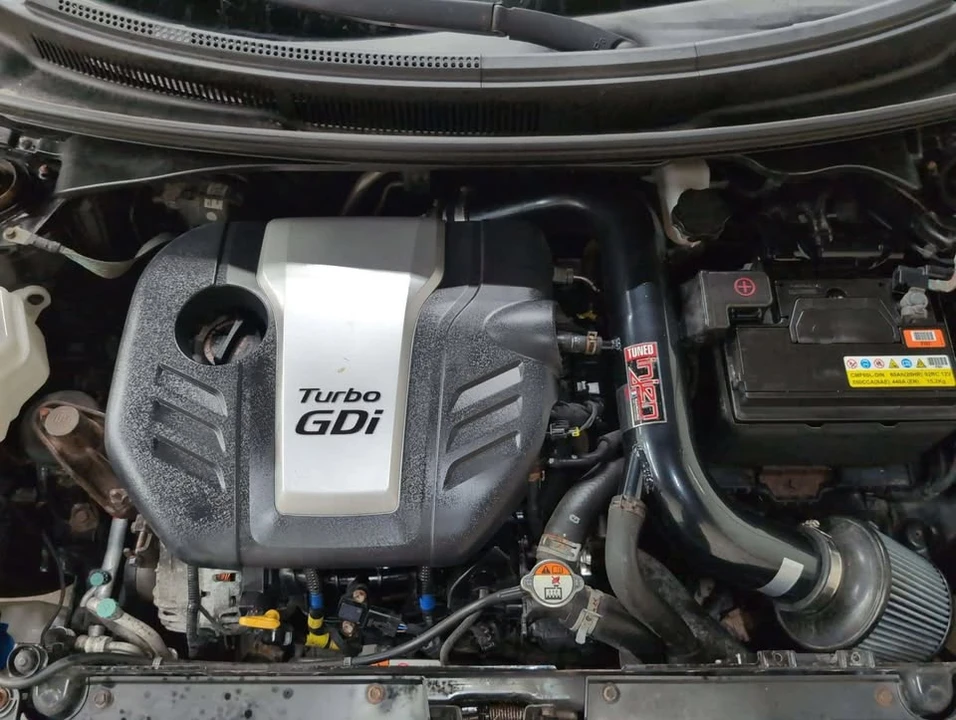 2016 Hyundai Veloster - Image 16 of 16