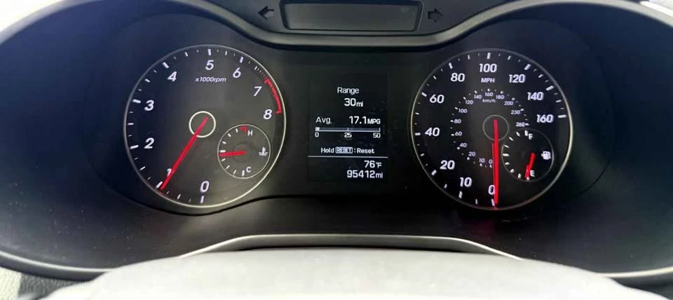 2016 Hyundai Veloster - Image 9 of 13