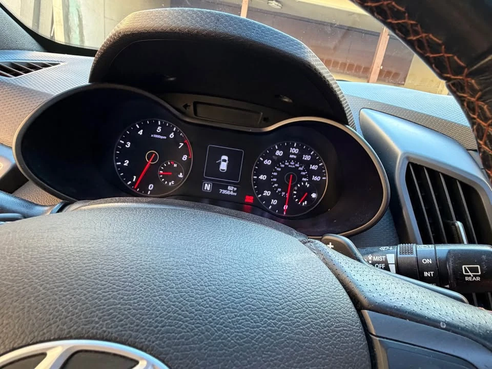 2016 Hyundai Veloster - Image 11 of 11