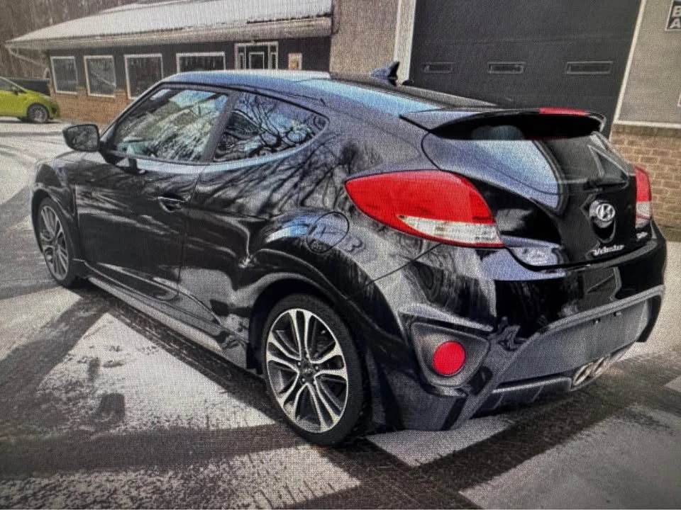 2016 Hyundai Veloster - Image 3 of 12