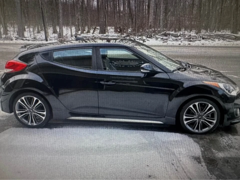 2016 Hyundai Veloster - Image 6 of 12