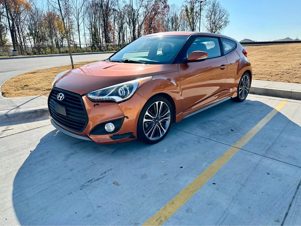 2016 Hyundai Veloster - Image 4 of 12