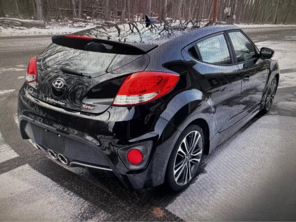 2016 Hyundai Veloster - Image 5 of 12