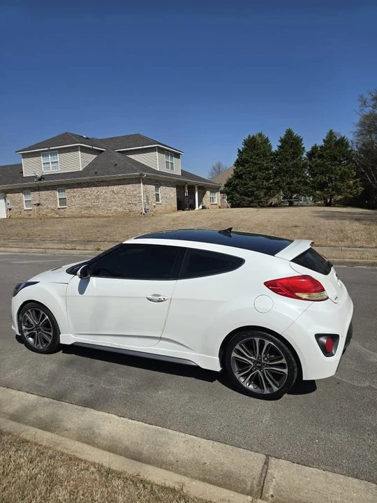 2016 Hyundai Veloster - Image 5 of 20