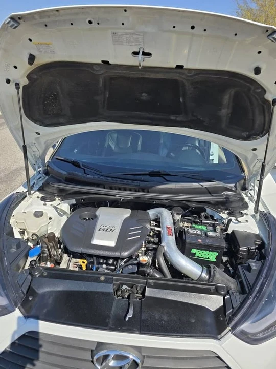 2016 Hyundai Veloster - Image 14 of 20