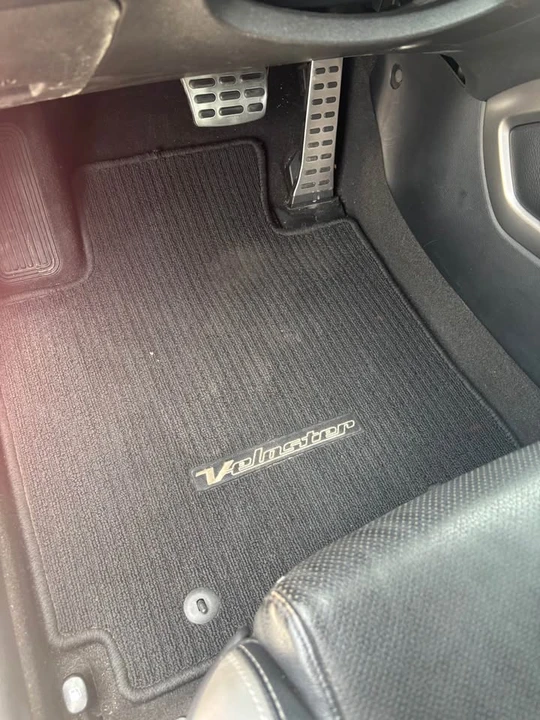 2016 Hyundai Veloster - Image 5 of 8