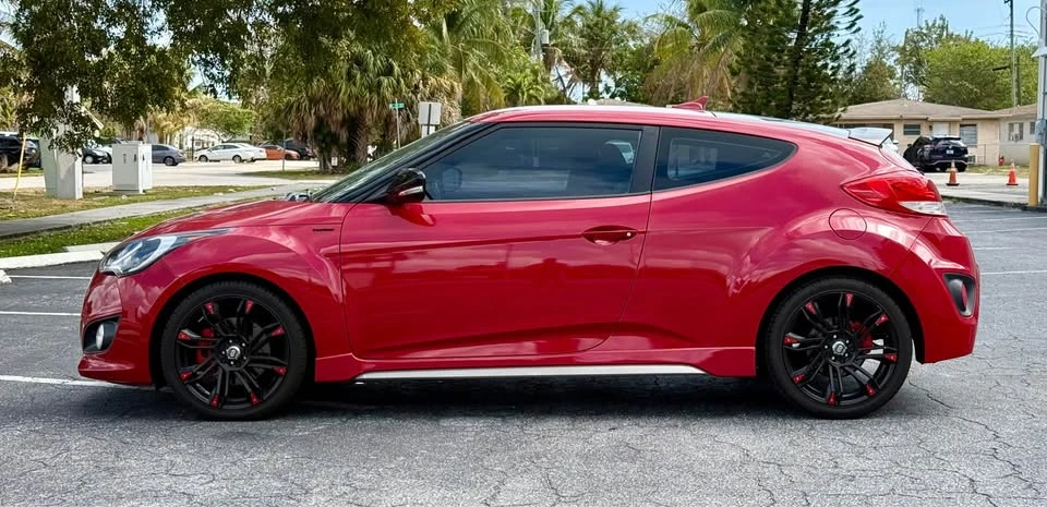 2016 Hyundai Veloster - Image 4 of 18