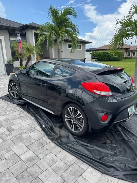 2016 Hyundai Veloster - Image 5 of 8