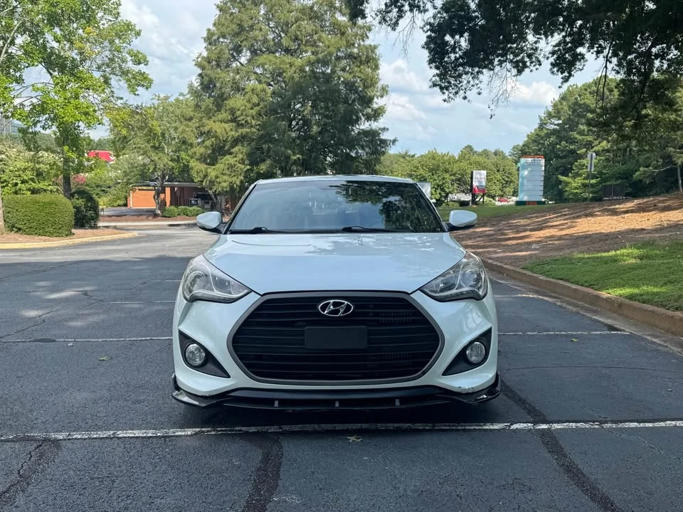 2016 Hyundai Veloster - Image 3 of 17