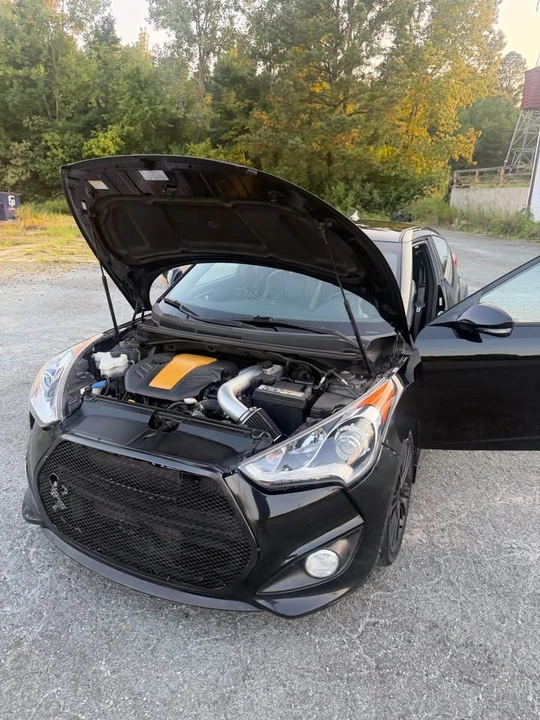 2016 Hyundai Veloster - Image 9 of 9