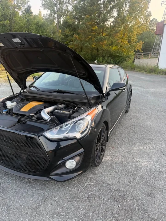 2016 Hyundai Veloster - Image 3 of 9