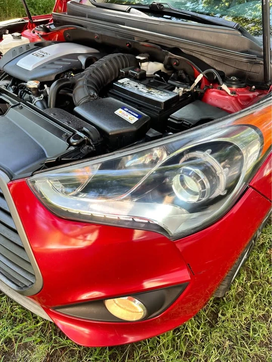 2016 Hyundai Veloster - Image 3 of 10