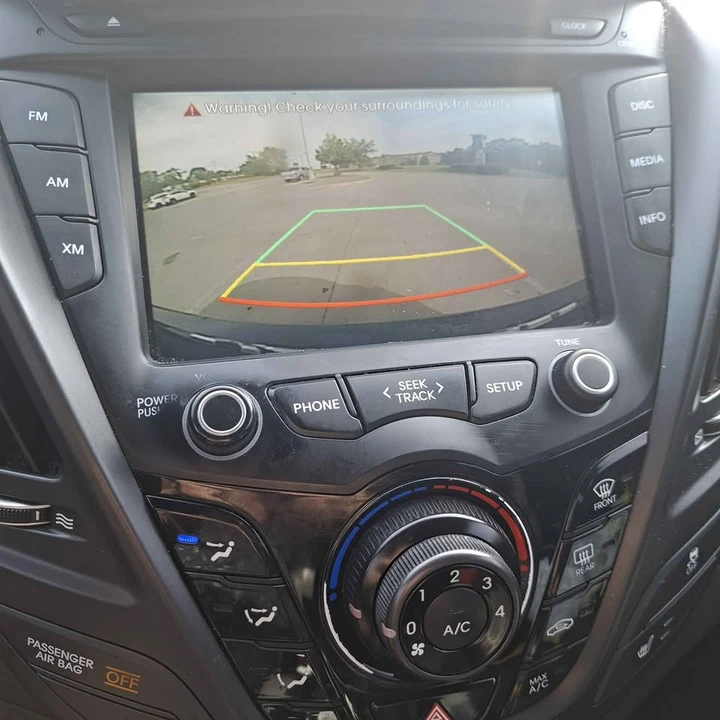 2016 Hyundai Veloster - Image 4 of 6