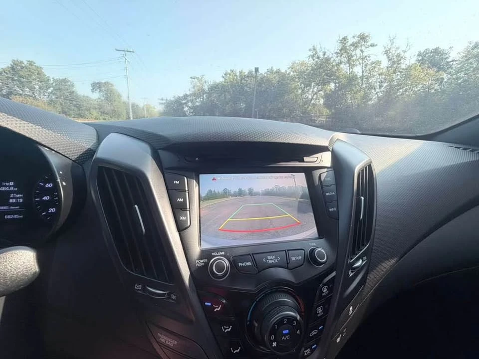 2016 Hyundai Veloster - Image 11 of 14