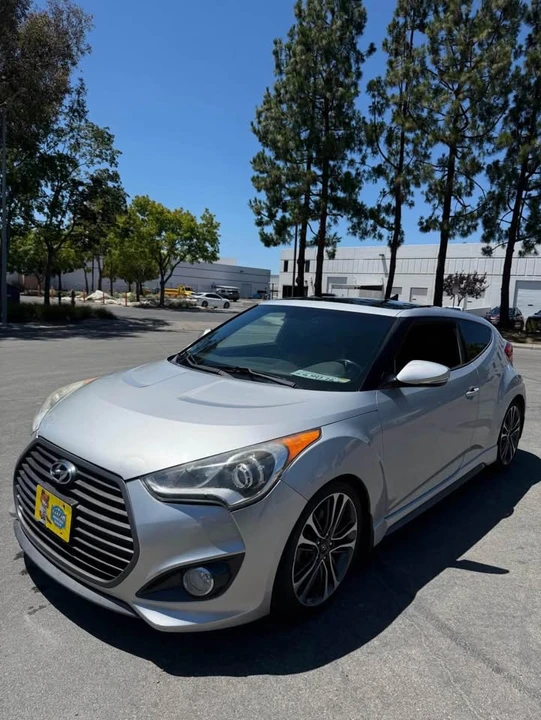 2016 Hyundai Veloster - Image 3 of 15