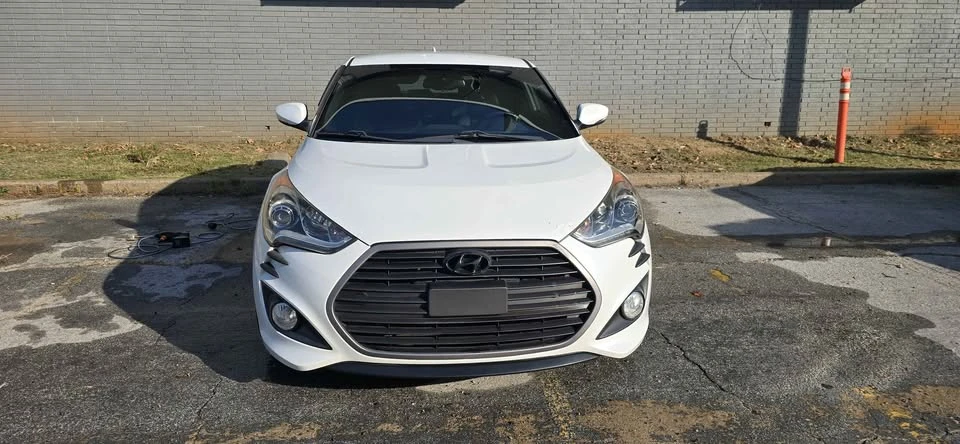 2016 Hyundai Veloster - Image 2 of 8