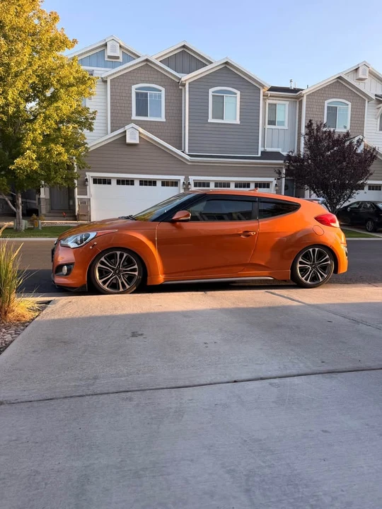 2016 Hyundai Veloster - Image 3 of 11