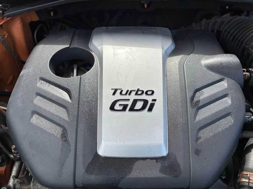 2016 Hyundai Veloster - Image 18 of 20