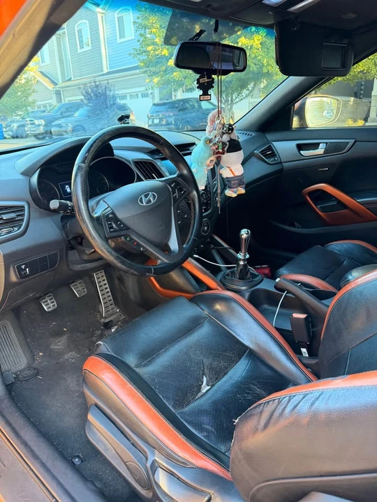 2016 Hyundai Veloster - Image 7 of 11