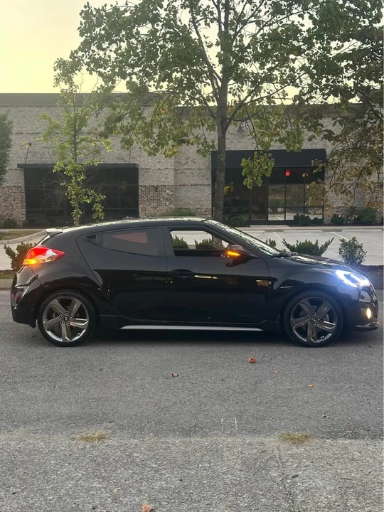 2016 Hyundai Veloster - Image 4 of 7