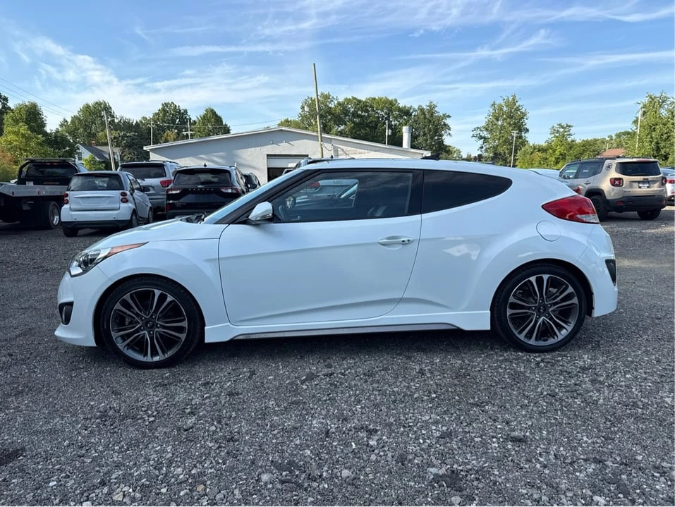 2016 Hyundai Veloster - Image 3 of 20