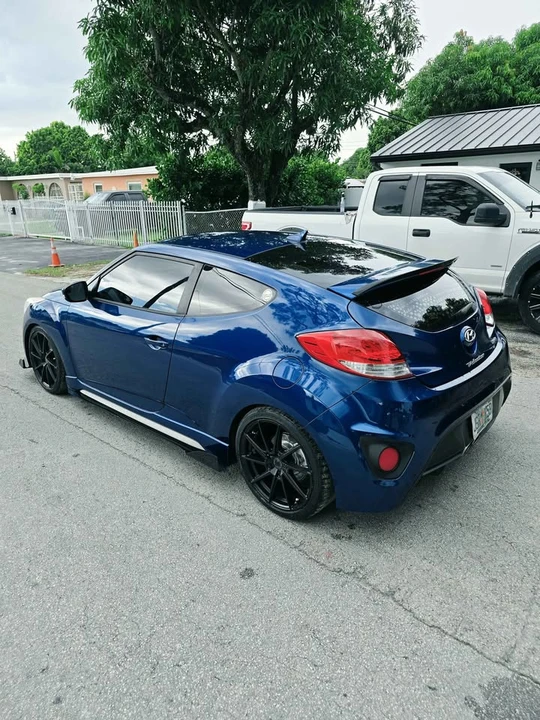 2016 Hyundai Veloster - Image 6 of 20