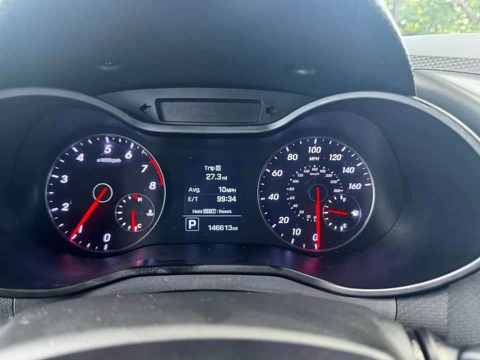 2016 Hyundai Veloster - Image 10 of 13
