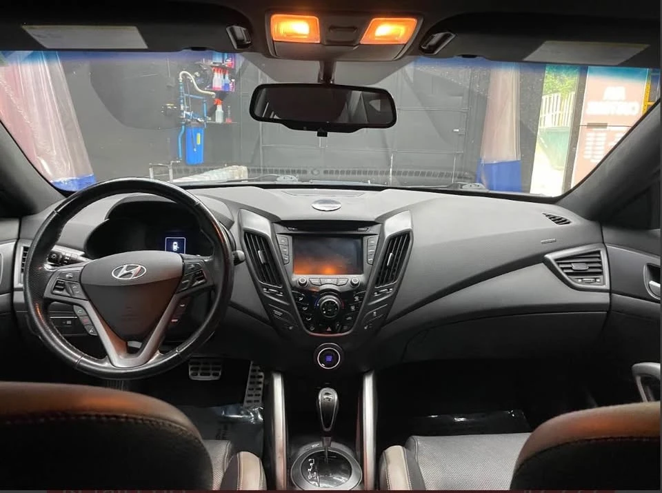 2016 Hyundai Veloster - Image 14 of 14