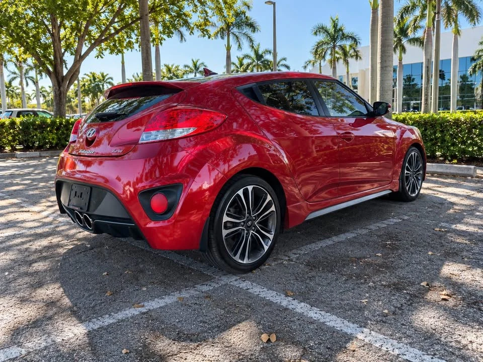 2016 Hyundai Veloster - Image 6 of 8