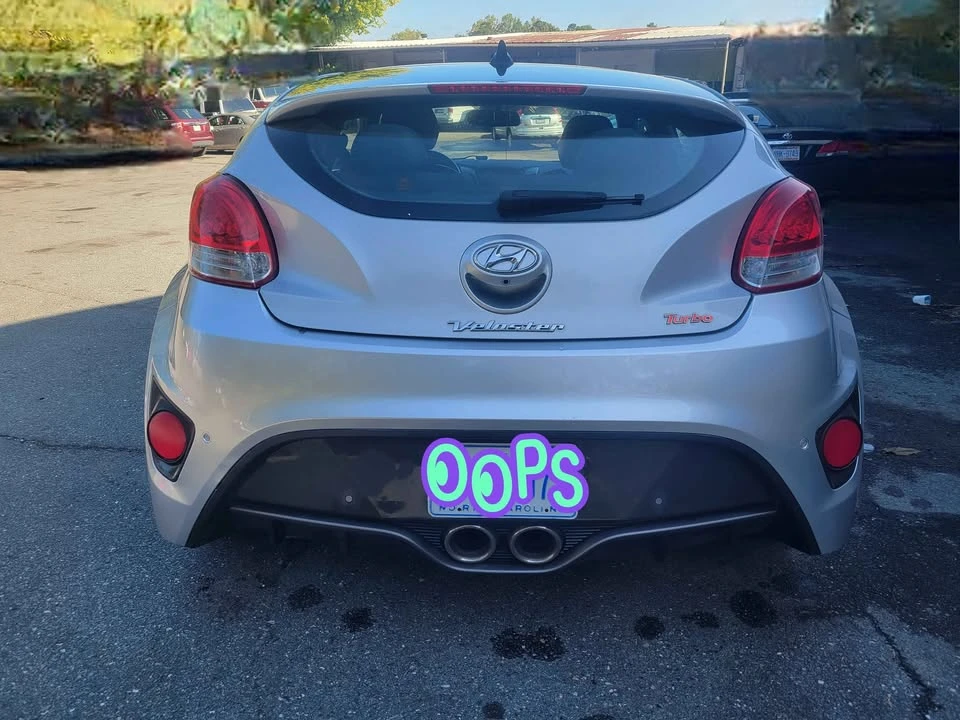 2016 Hyundai Veloster - Image 6 of 15