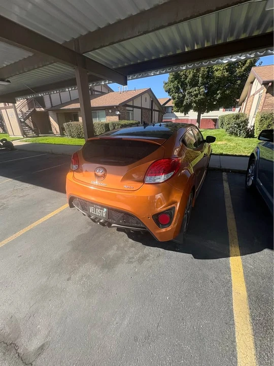 2016 Hyundai Veloster - Image 4 of 6