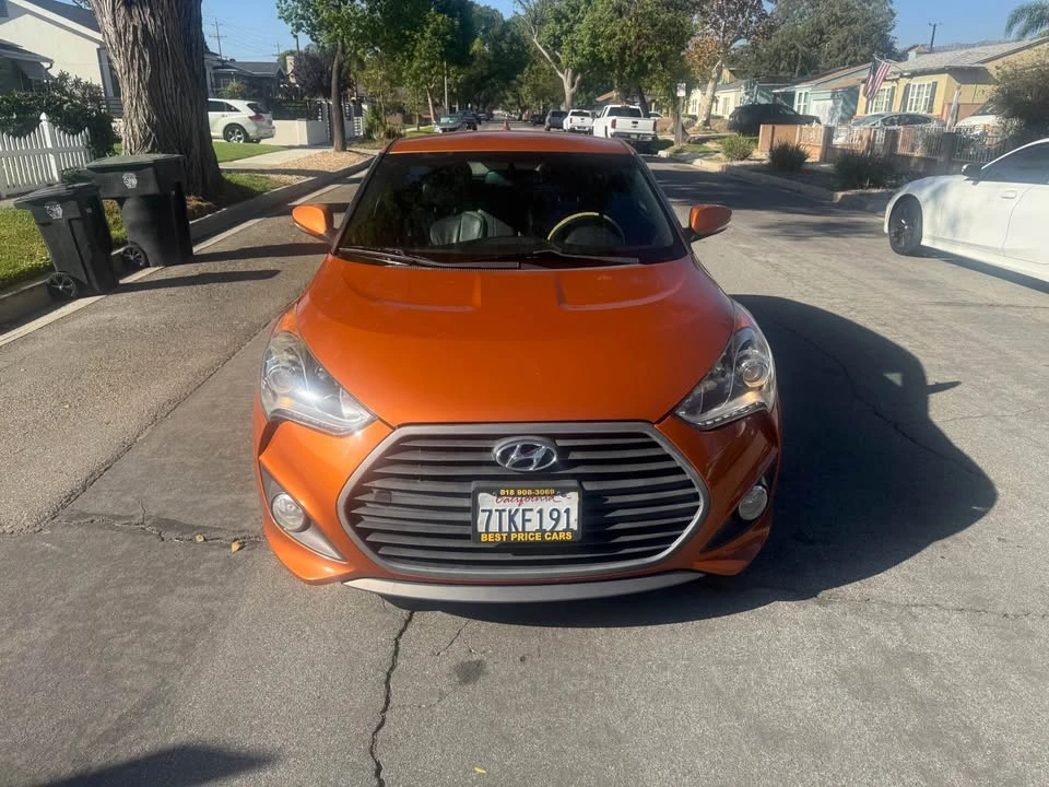 2016 Hyundai Veloster - Image 2 of 8