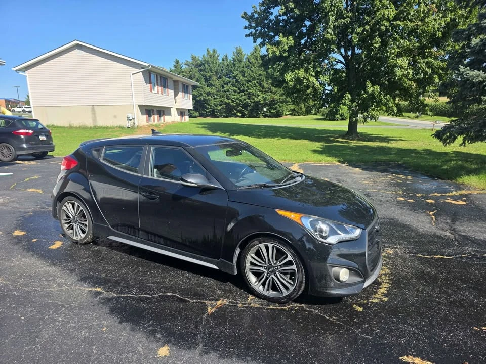 2016 Hyundai Veloster - Image 8 of 13