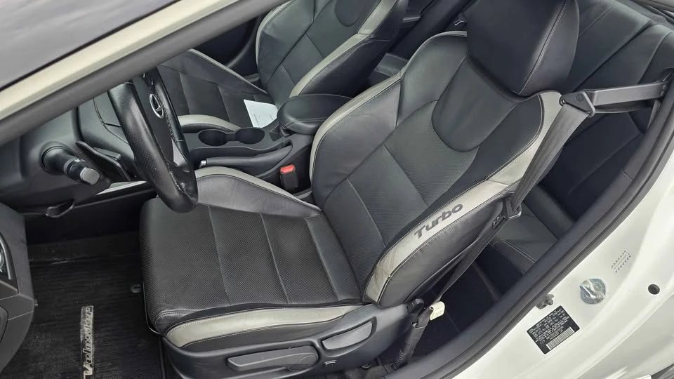 2016 Hyundai Veloster - Image 8 of 14