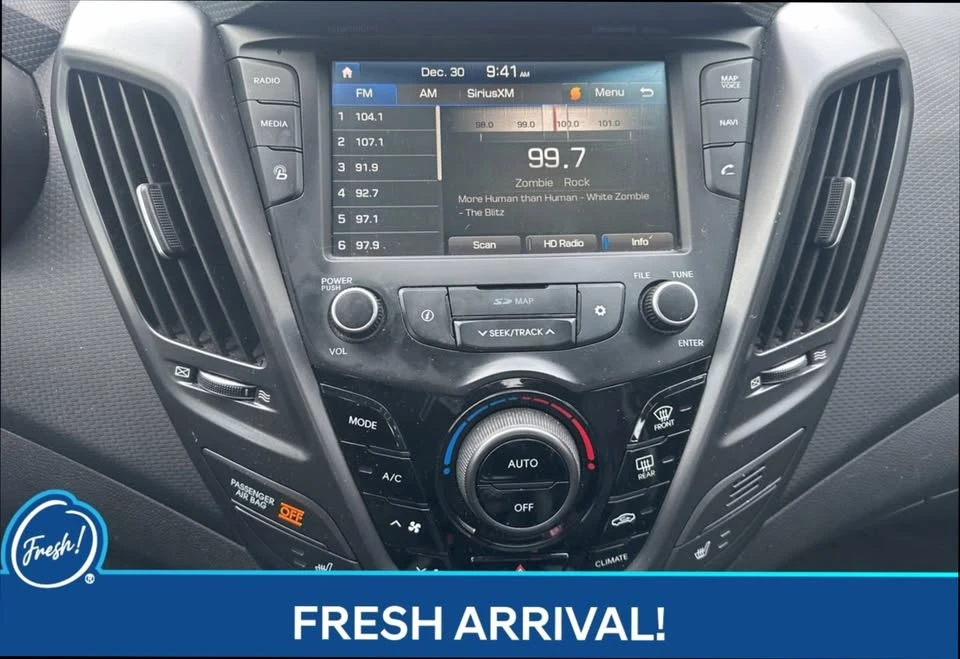 2016 Hyundai Veloster - Image 13 of 19