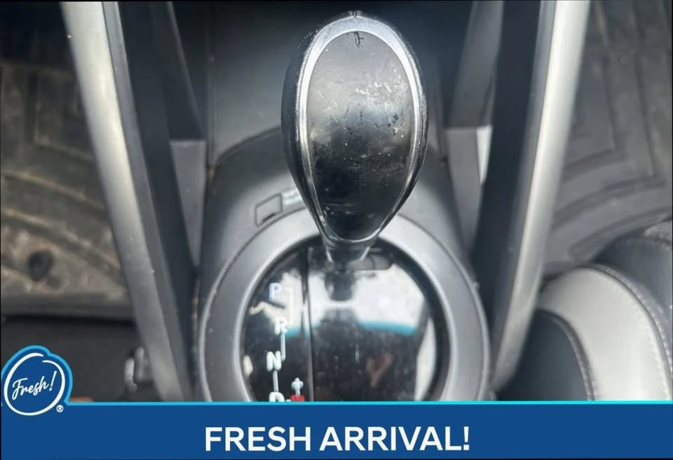 2016 Hyundai Veloster - Image 15 of 19