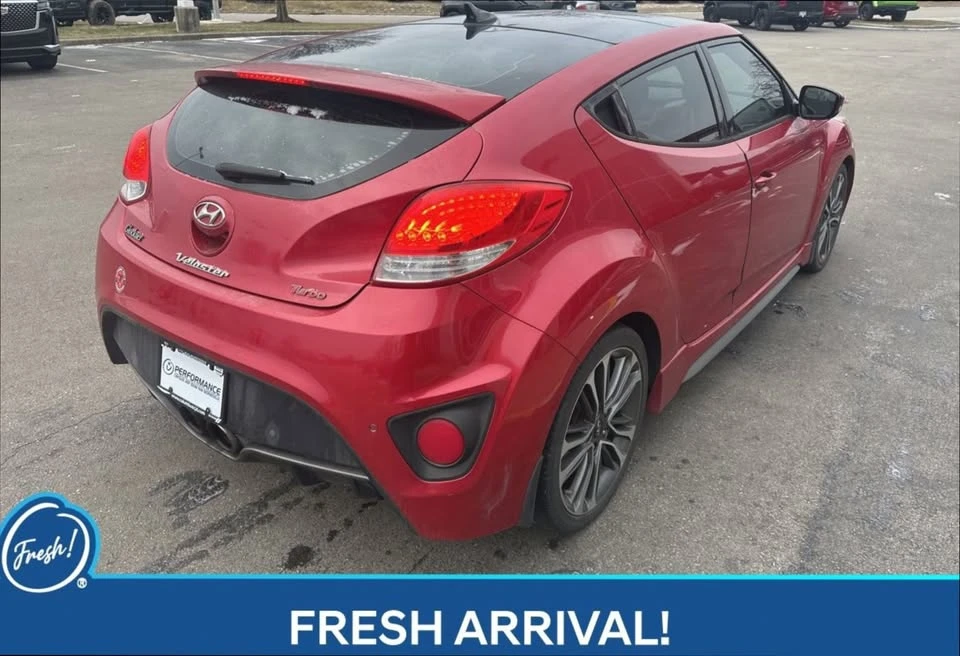 2016 Hyundai Veloster - Image 2 of 19