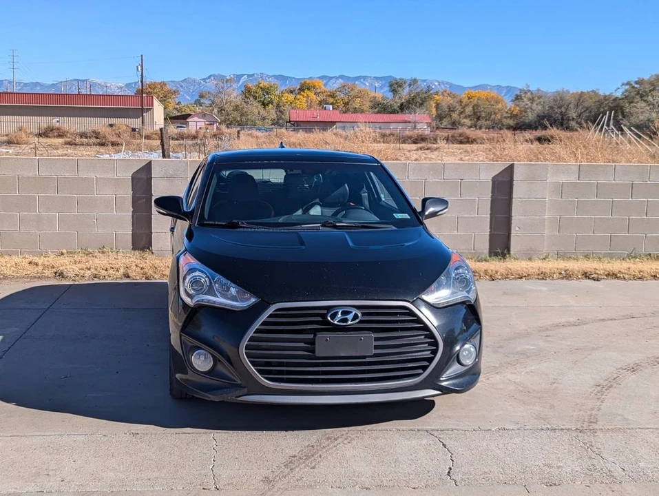 2016 Hyundai Veloster - Image 2 of 20