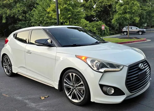 2016 Hyundai Veloster Turbo LIMITED