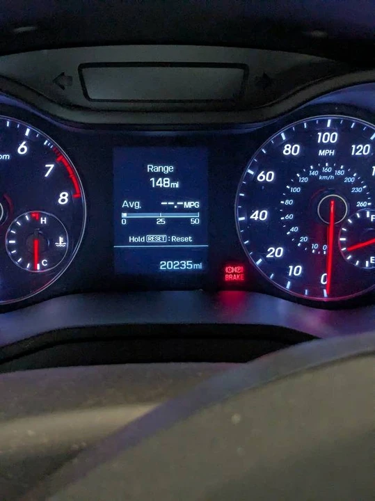 2016 Hyundai Veloster - Image 5 of 18