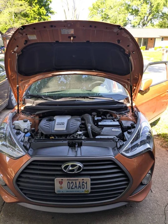 2016 Hyundai Veloster - Image 3 of 18
