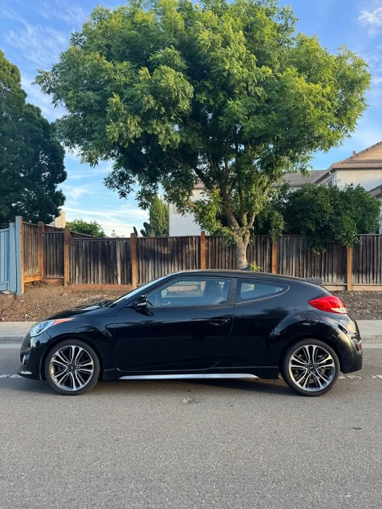 2016 Hyundai Veloster - Image 4 of 14