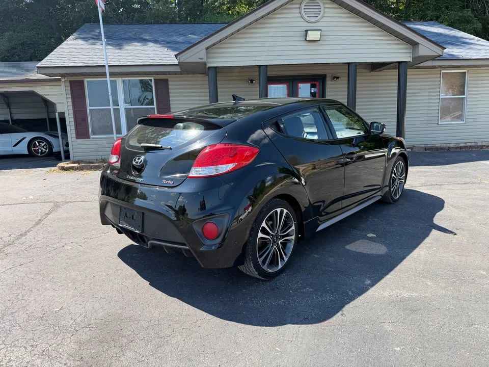 2016 Hyundai Veloster - Image 3 of 16