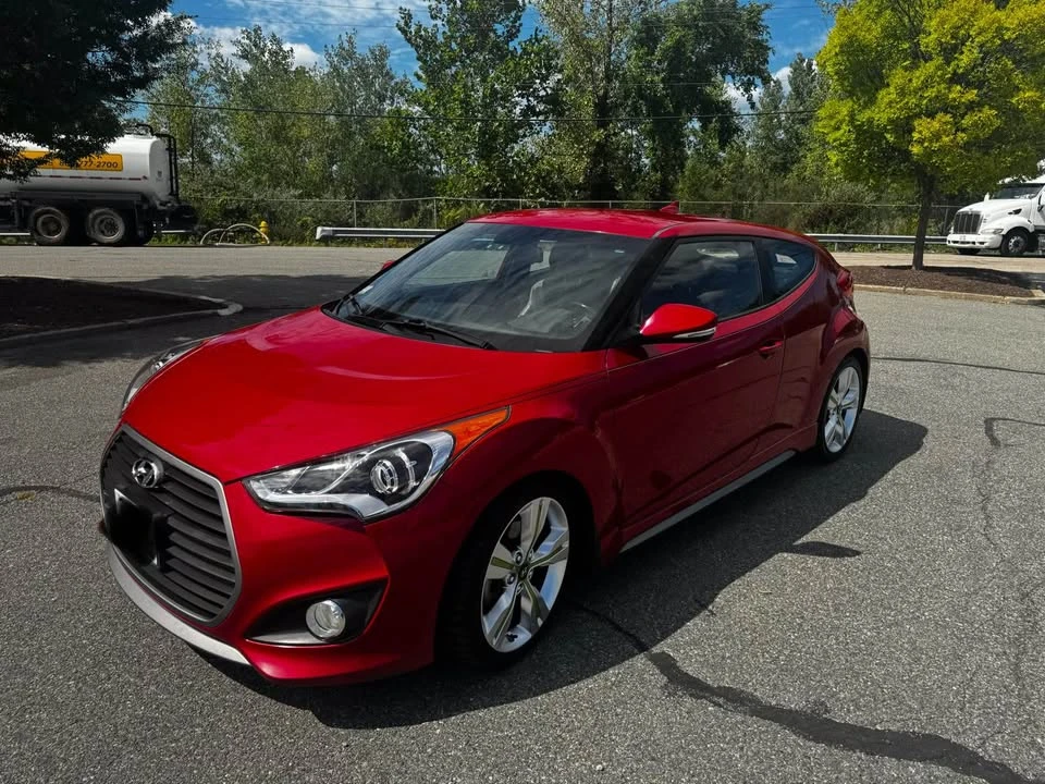 2016 Hyundai Veloster - Image 9 of 14