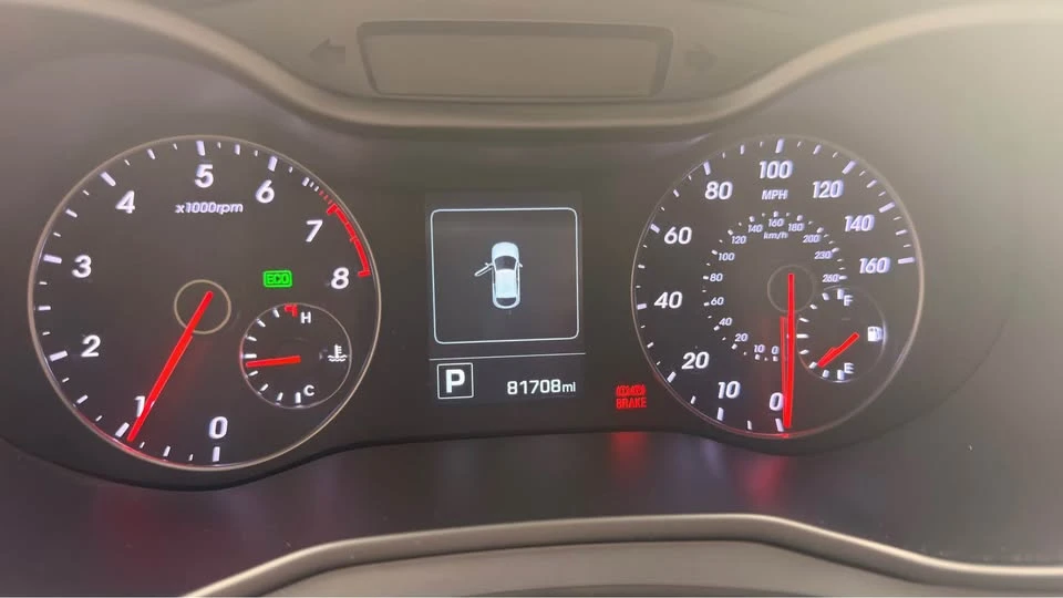 2016 Hyundai Veloster - Image 10 of 10