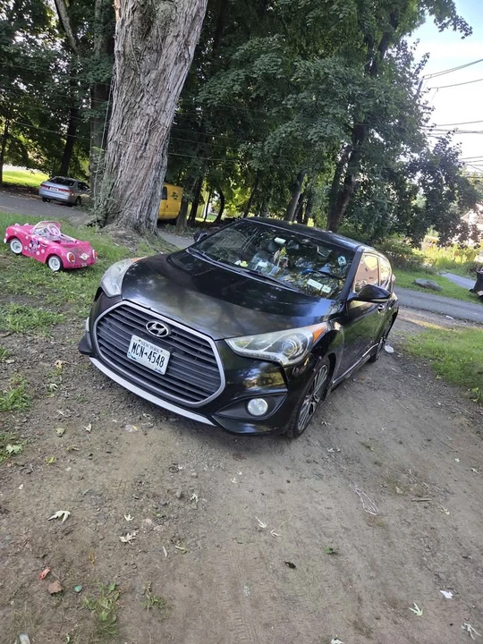 2016 Hyundai Veloster - Image 5 of 6