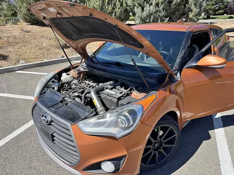 2016 Hyundai Veloster Turbo