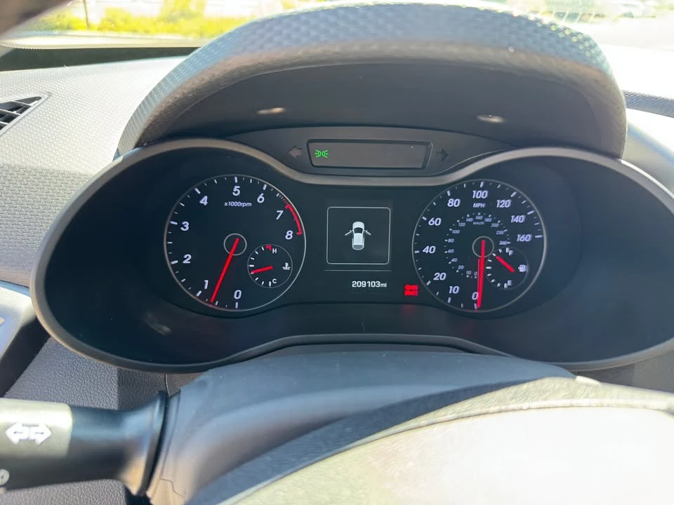 2016 Hyundai Veloster - Image 13 of 14