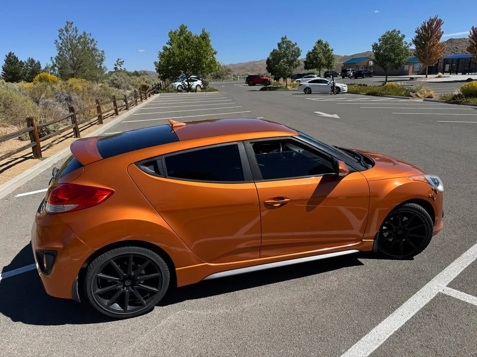 2016 Hyundai Veloster - Image 6 of 14